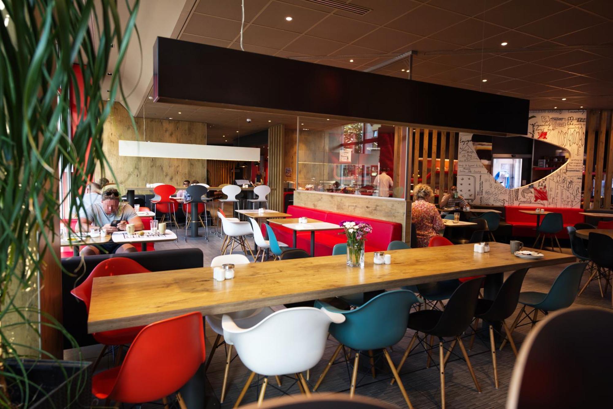 Ibis Centrum Hotel 3*